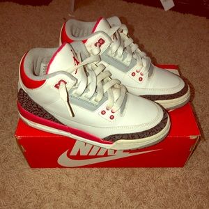 Fire Red 3s size 4.5y